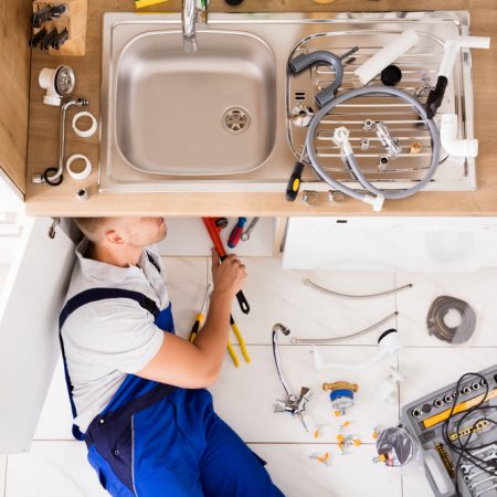 How to start a plumbing business
